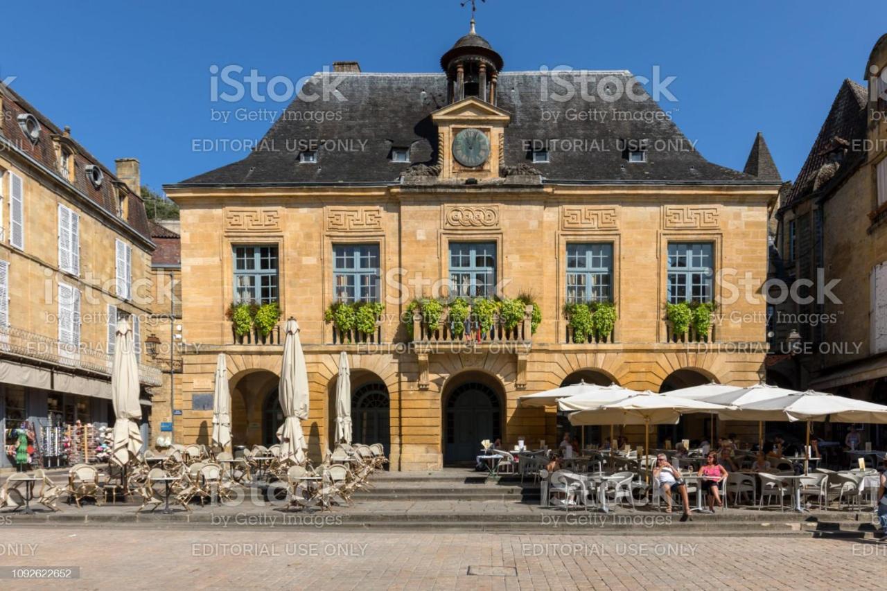 Apartment Fontaine De L'Amour Sarlat-la-Caneda Bagian luar foto