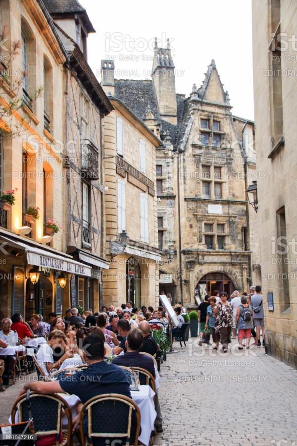 Apartment Fontaine De L'Amour Sarlat-la-Caneda Bagian luar foto