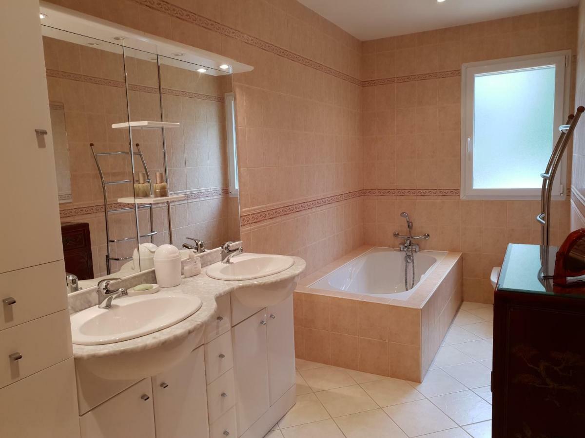 Apartment Fontaine De L'Amour Sarlat-la-Caneda Bagian luar foto