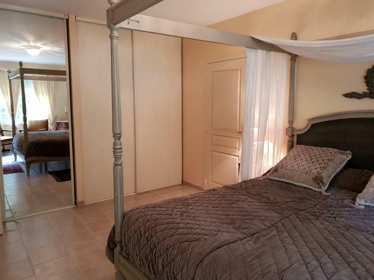 Apartment Fontaine De L'Amour Sarlat-la-Caneda Bagian luar foto